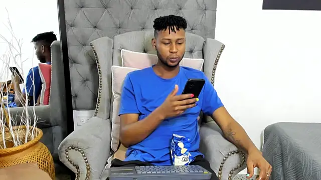 santhi lee online show from March 1, 2025, 2:37 am