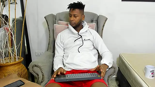 santhi lee online show from March 7, 2025, 2:25 am