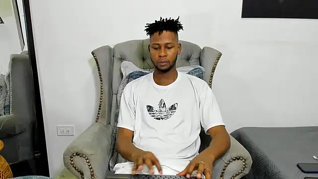 santhi lee online show from March 11, 2025, 2:21 am