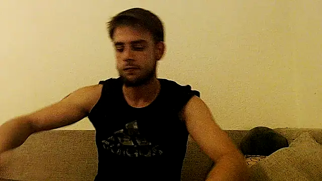 Snapshot of Youngtimer_1997 chatting on September 30, 2025, 11:43 pm Youngtimer 1997 online show from September 30, 2025, 11:43 pm