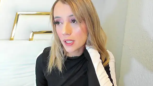 Sabrina Cole online show from December 20, 2024, 3:25 am