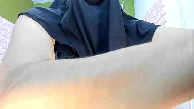 Snapshot of Jameela chatting on January 30, 2025, 11:24 pm Jameela online show from January 30, 2025, 11:24 pm