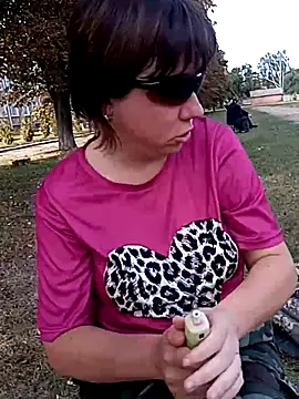 Snapshot of explored_romantic chatting on September 19, 2025, 12:28 pm explored romantic online show from September 19, 2025, 12:28 pm