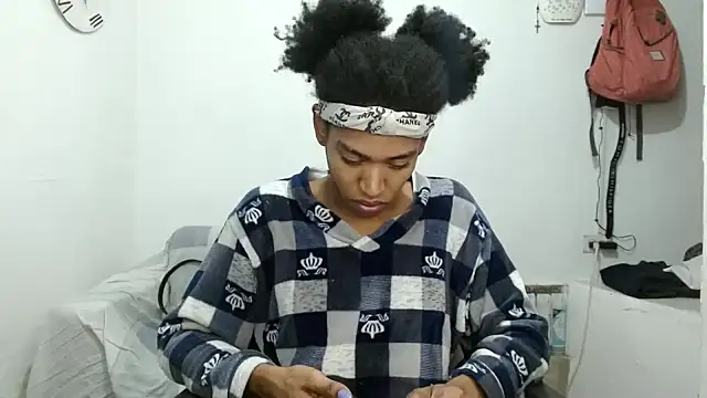 angelamarie1 online show from November 9, 2025, 3:16 am