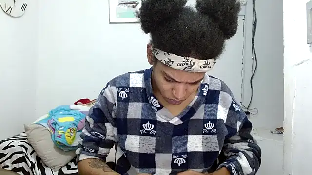 angelamarie1 online show from February 9, 2026, 12:09 pm