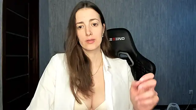 Sabrina Mur online show from April 12, 2026, 12:43 pm