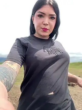 Karol Green Motorcycle online show from March 15, 2025, 3:37 pm