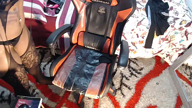 sexyjustin202 online show from November 26, 2025, 1:39 am