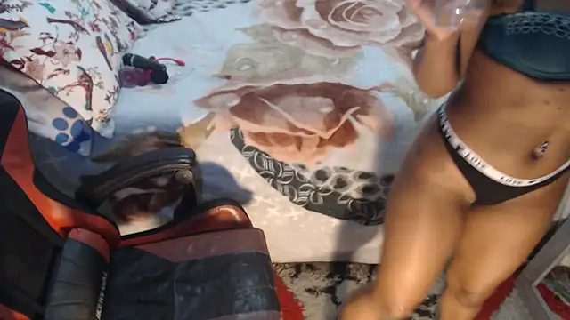 sexyjustin202 online show from April 11, 2026, 12:15 am