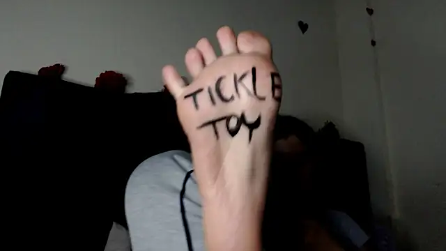 Meghan320 online show from March 22, 2025, 5:06 am