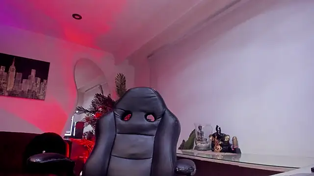 Meghan320 online show from March 24, 2026, 11:37 am