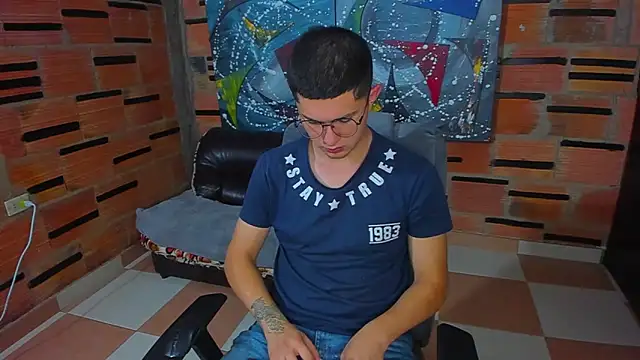 patrik 027 online show from March 15, 2025, 8:32 pm