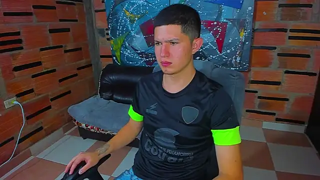 patrik 027 online show from March 17, 2025, 9:55 pm