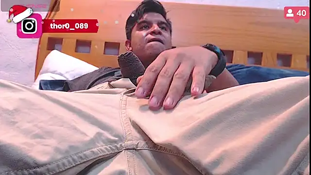 Snapshot of thor000089 chatting on January 2, 2025, 2:33 am thor000089 online show from January 2, 2025, 2:33 am