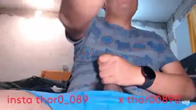 Snapshot of thor000089 chatting on November 4, 2025, 5:17 am thor000089 online show from November 4, 2025, 5:17 am