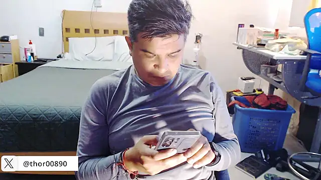 Snapshot of thor000089 chatting on January 12, 2026, 5:07 pm thor000089 online show from January 12, 2026, 5:07 pm