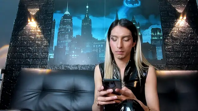 Snapshot of Victoria_Badgal_ chatting on November 4, 2025, 8:19 pm Victoria Badgal online show from November 4, 2025, 8:19 pm