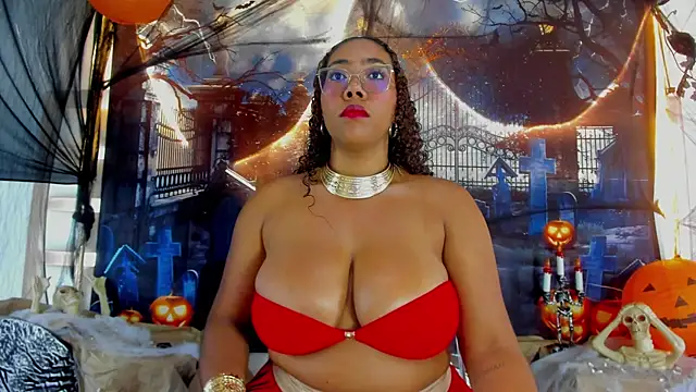 Snapshot of Aisharhodes00 chatting on October 31, 2025, 2:07 pm Aisharhodes00 online show from October 31, 2025, 2:07 pm