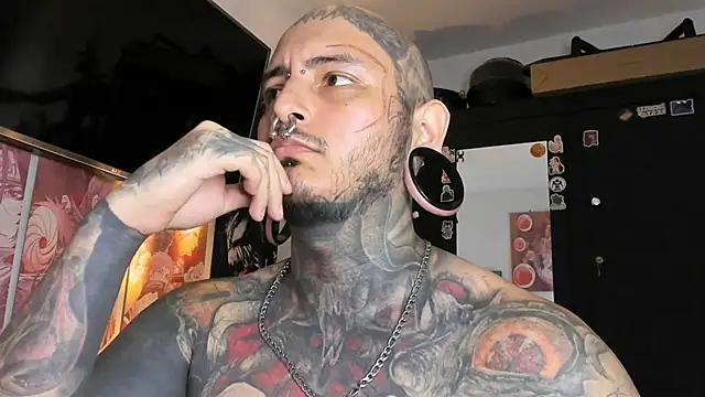 Snapshot of DEATHINK666XX chatting on February 6, 2025, 6:02 pm DEATHINK666XX online show from February 6, 2025, 6:02 pm