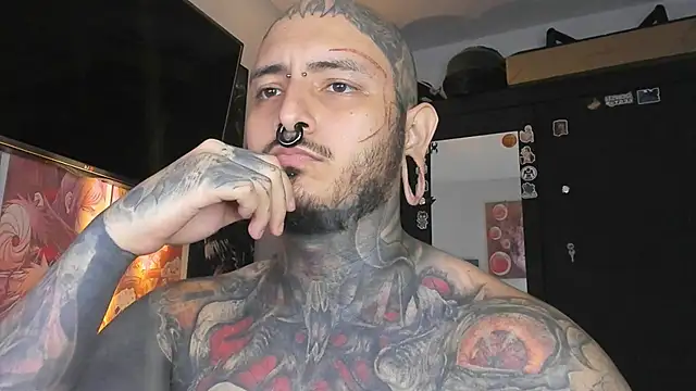 Snapshot of DEATHINK666XX chatting on February 25, 2025, 1:52 am DEATHINK666XX online show from February 25, 2025, 1:52 am