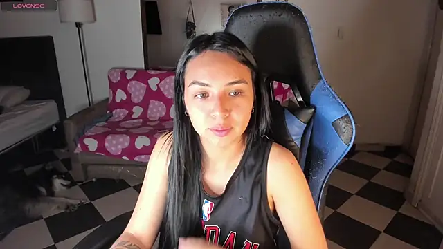 Miss Nicole online show from March 20, 2025, 2:29 am