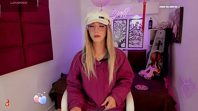 Yaki Tai online show from September 22, 2025, 3:25 pm