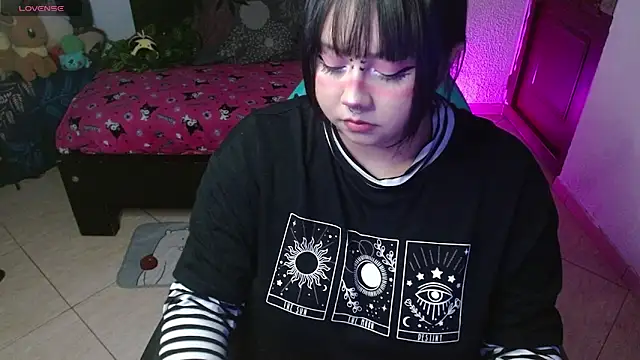 Snapshot of litlle_cat chatting on January 18, 2026, 6:17 am litlle cat online show from January 18, 2026, 6:17 am