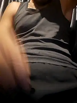 Snapshot of apolodiosgriego chatting on September 30, 2025, 5:01 am apolodiosgriego online show from September 30, 2025, 5:01 am