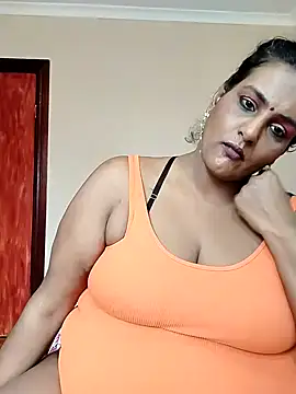 NWC4LYF online show from November 18, 2025, 8:41 am