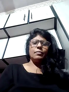 Snapshot of MsAttitude chatting on September 24, 2025, 10:07 am MsAttitude online show from September 24, 2025, 10:07 am