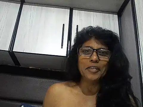 Snapshot of MsAttitude chatting on September 26, 2025, 7:01 am MsAttitude online show from September 26, 2025, 7:01 am