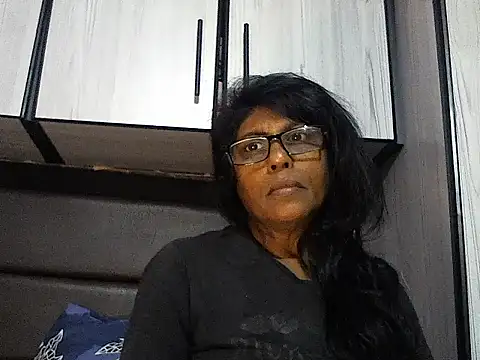 Snapshot of MsAttitude chatting on October 2, 2025, 7:15 am MsAttitude online show from October 2, 2025, 7:15 am