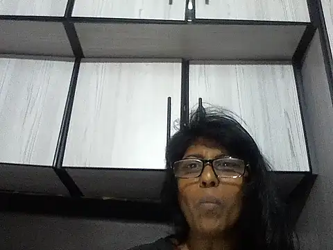 Snapshot of MsAttitude chatting on October 19, 2025, 12:06 pm MsAttitude online show from October 19, 2025, 12:06 pm