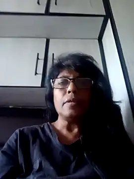 Snapshot of MsAttitude chatting on November 10, 2025, 7:51 am MsAttitude online show from November 10, 2025, 7:51 am