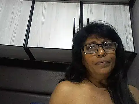 MsAttitude online show from November 22, 2025, 3:11 pm