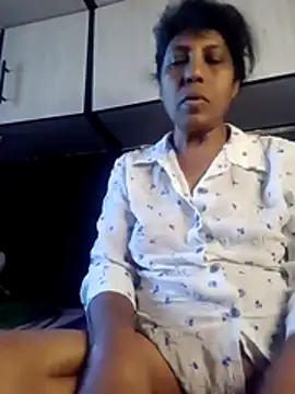 Snapshot of MsAttitude chatting on June 10, 2026, 6:23 am MsAttitude online show from June 10, 2026, 6:23 am