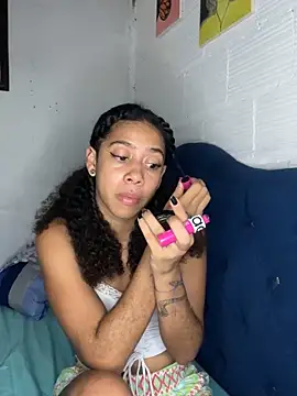 Miley and Vash online show from March 9, 2025, 7:26 pm