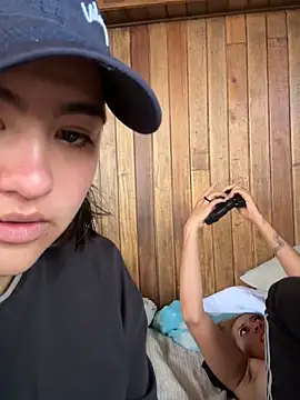 Miley and Vash online show from March 26, 2026, 4:01 pm