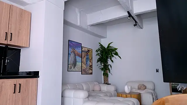 Snapshot of Nikol-JE chatting on February 28, 2026, 3:02 pm Nikol-JE online show from February 28, 2026, 3:02 pm