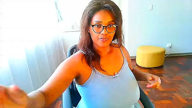 Snapshot of Charlie-Crawford chatting on January 20, 2025, 11:45 am Charlie-Crawford online show from January 20, 2025, 11:45 am