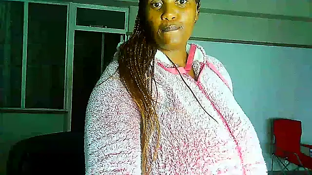 Snapshot of Charlie-Crawford chatting on February 18, 2025, 7:19 pm Charlie-Crawford online show from February 18, 2025, 7:19 pm