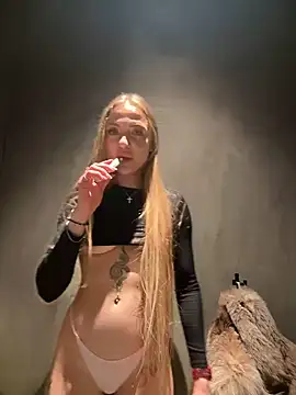 Snapshot of pinkstar_ chatting on February 2, 2025, 9:40 am pinkstar online show from February 2, 2025, 9:40 am