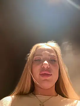 Snapshot of pinkstar_ chatting on February 5, 2025, 8:00 am pinkstar online show from February 5, 2025, 8:00 am