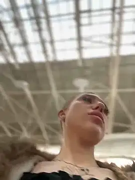 Snapshot of pinkstar_ chatting on February 6, 2025, 9:43 am pinkstar online show from February 6, 2025, 9:43 am