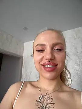 Snapshot of pinkstar_ chatting on March 1, 2025, 6:13 am pinkstar online show from March 1, 2025, 6:13 am