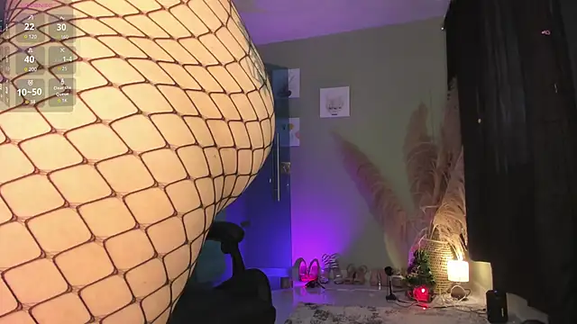 perlacobre999 online show from December 7, 2024, 6:59 pm