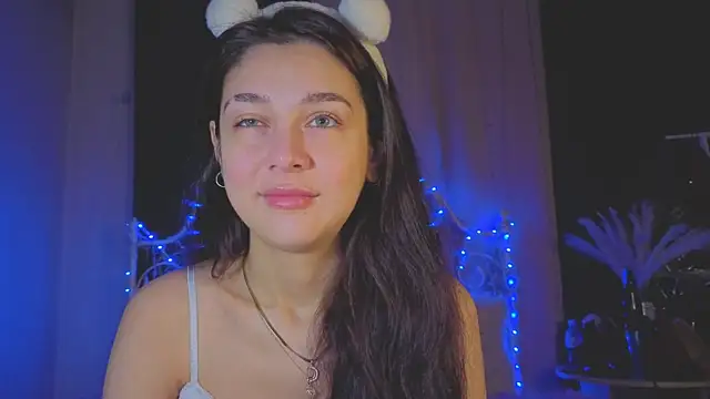 Funny Bunny online show from November 10, 2025, 2:54 am