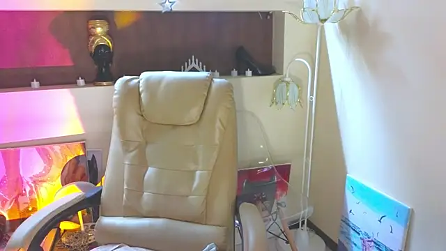 Malika uAngel online show from April 1, 2026, 12:44 am