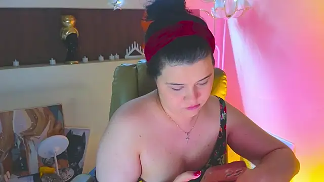 Malika uAngel online show from April 13, 2026, 6:24 pm