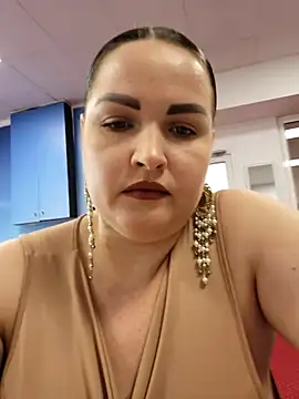 Snapshot of GeorgiaLerox chatting on February 10, 2025, 12:39 pm GeorgiaLerox online show from February 10, 2025, 12:39 pm